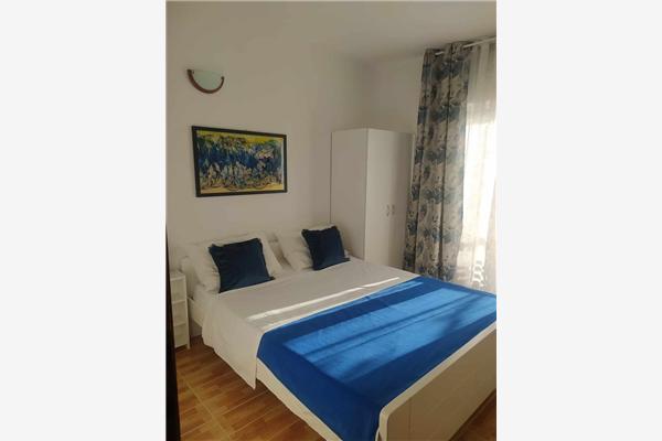Apartment A2, for 5 persons