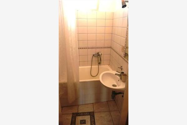 Room S4, for 2 persons