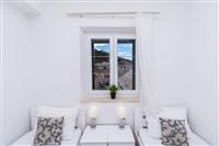 Room S207, for 2 persons