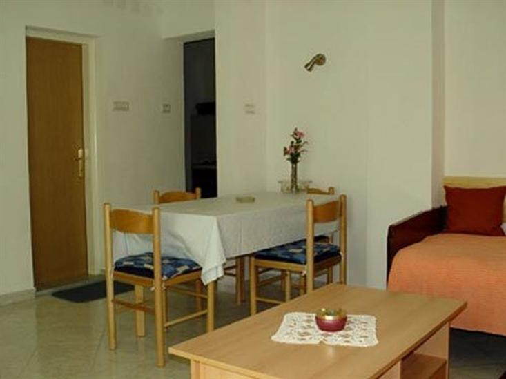 Apartment A2, for 4 persons