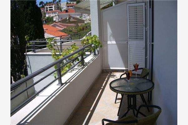 Apartment A4, for 3 persons