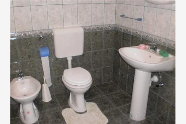 Apartment A2, for 6 persons