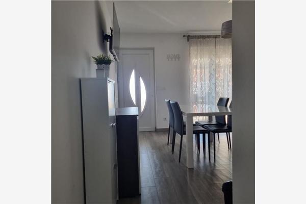 Apartment A2, for 3 persons