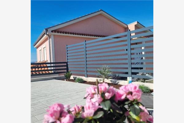 Apartment A2, for 3 persons