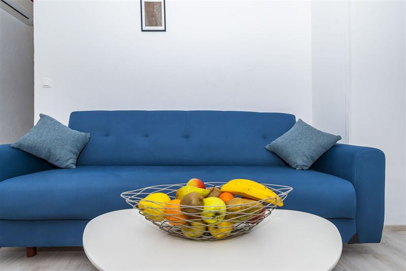 Room S201, for 4 persons