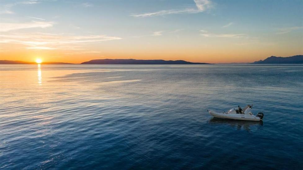 Apartment Town and Beach Experience