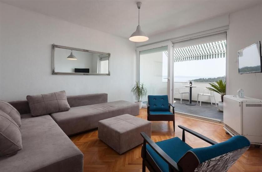 Apartment A1, for 5 persons