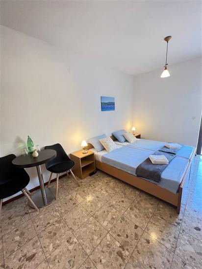 Apartment A5, for 2 persons