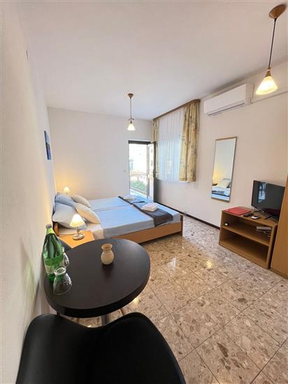 Apartment A5, for 2 persons