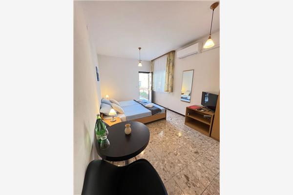 Apartment A5, for 2 persons