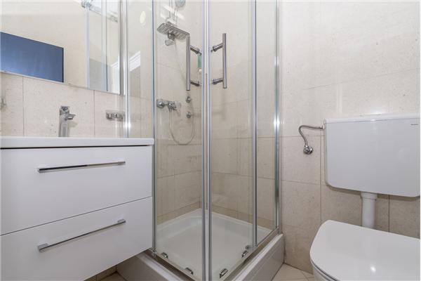 Room S203, for 2 persons