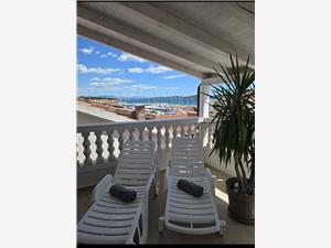 House Vodice Vodice, Size 100.00 m2, Airline distance to town centre 10 m