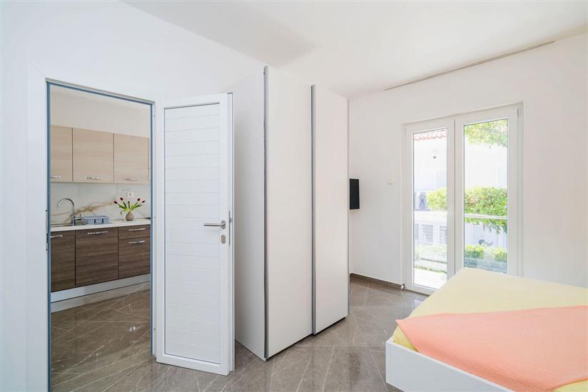 Apartment A1, for 2 persons