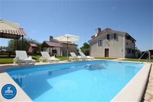 Apartment - Lasici