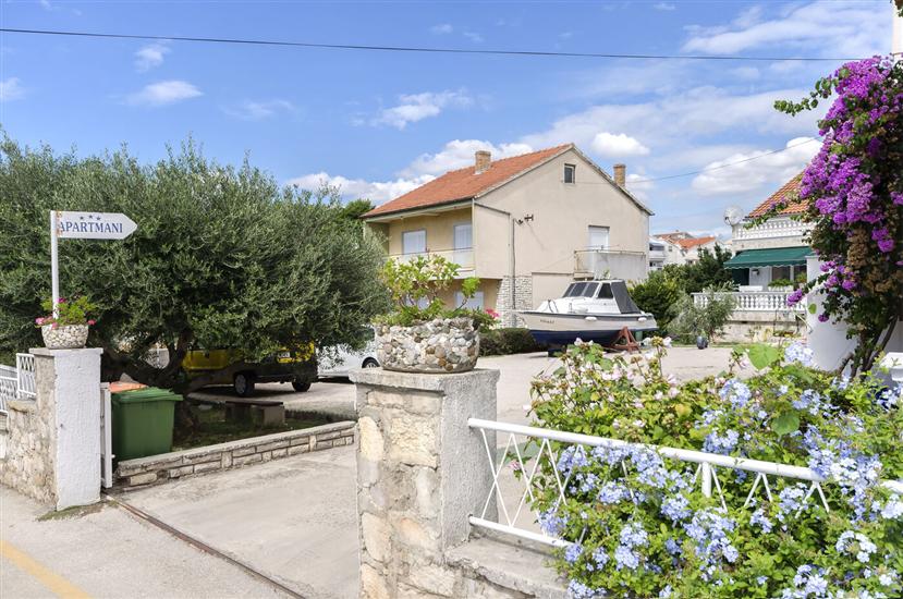 Apartments Happy Place