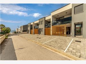 Дом Byrfin residence Vir - ostrov Vir, квадратура 100,00 m2, Воздуха удалённость от моря 50 m