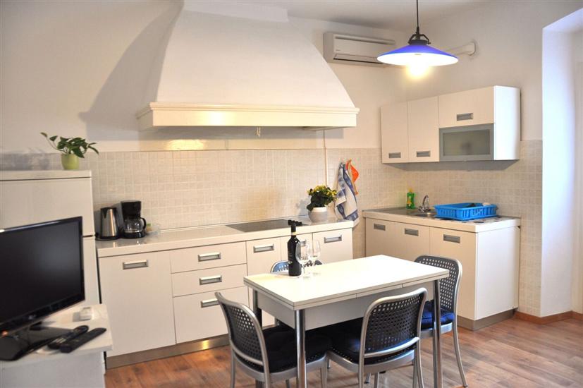 Apartment A1, for 3 persons