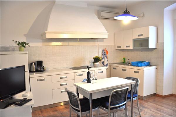 Apartment A1, for 3 persons