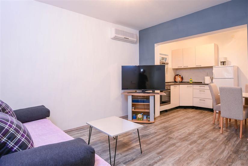 House K1, for 3 persons