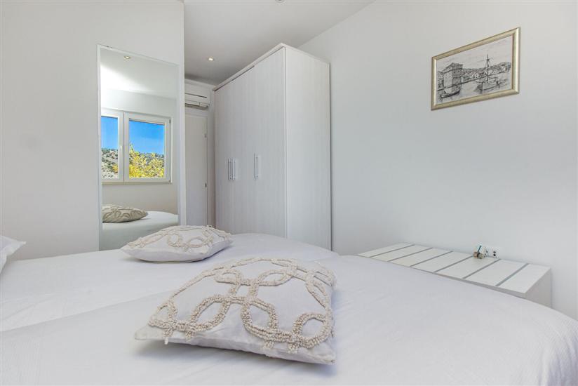 House K1, for 8 persons