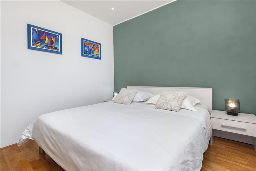 House K1, for 8 persons