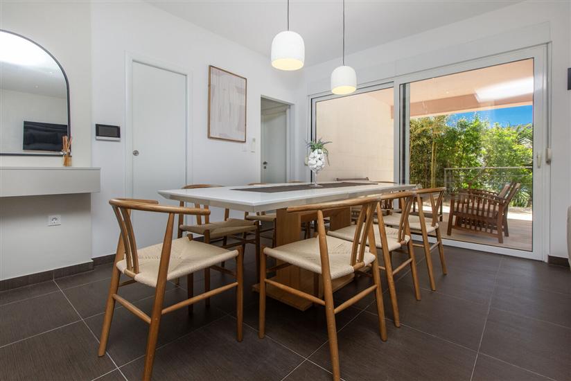 House K1, for 8 persons