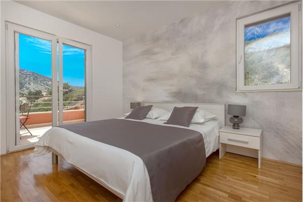 House K1, for 8 persons