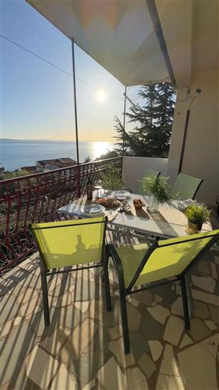 Apartment A1, for 6 persons