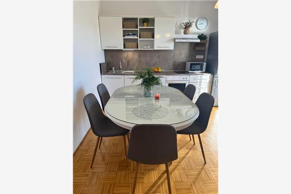 Apartment A1, for 6 persons