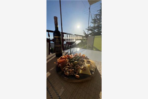 Apartment A1, for 6 persons