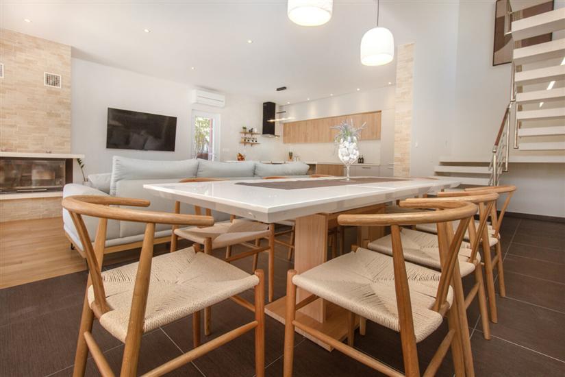 House K1, for 8 persons