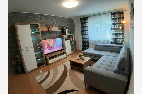 House K1, for 10 persons