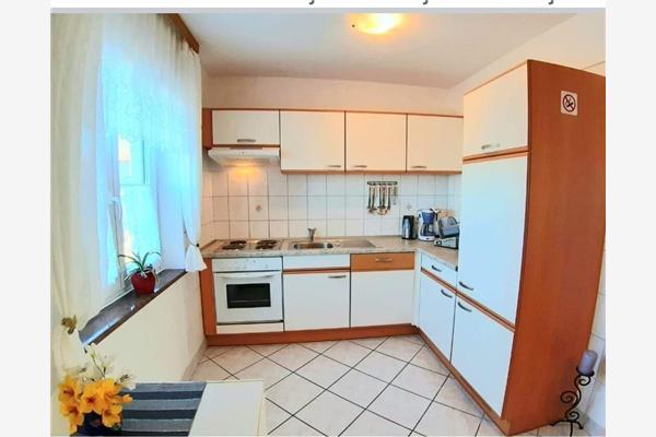 House K1, for 10 persons