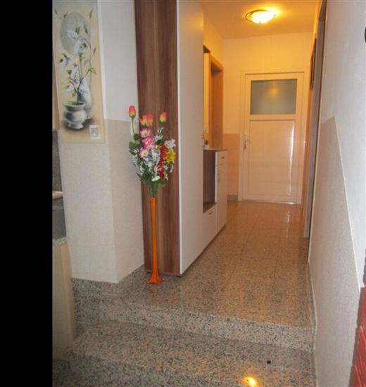 House K1, for 10 persons