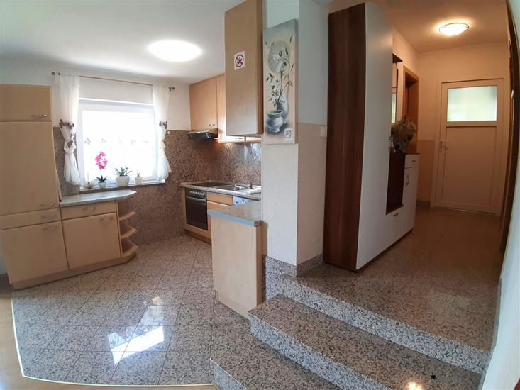 House K1, for 10 persons