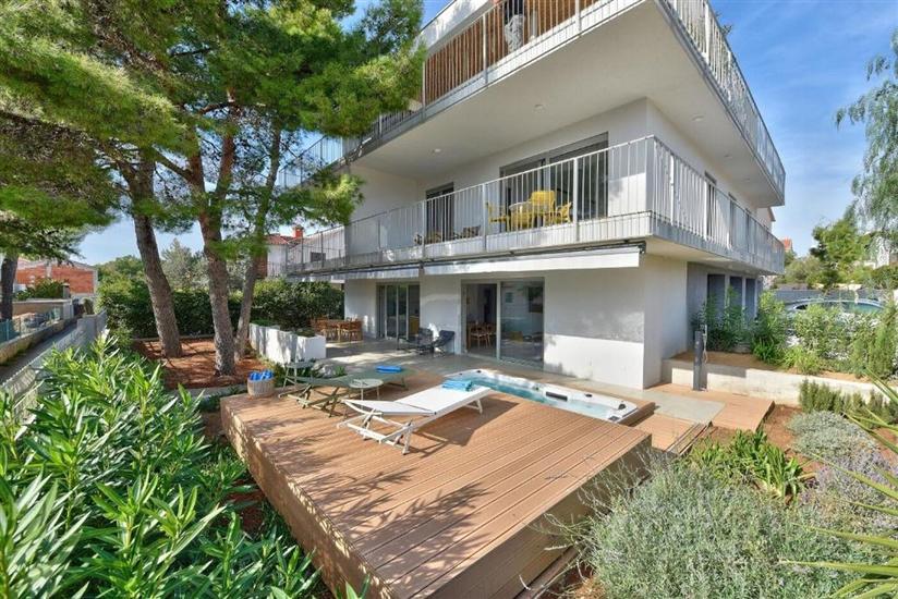 Apartment Recreation apt1