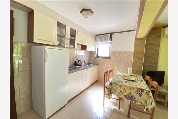 Apartment A2, for 4 persons