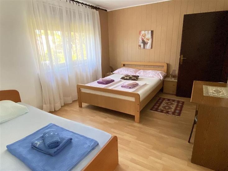 Apartment A2, for 4 persons