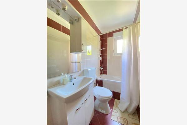 Apartment A5, for 4 persons