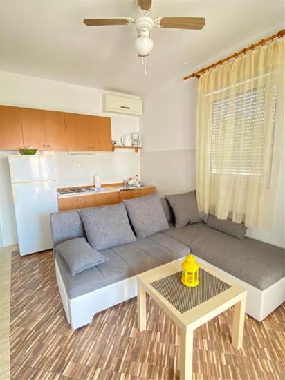 Apartment A5, for 4 persons