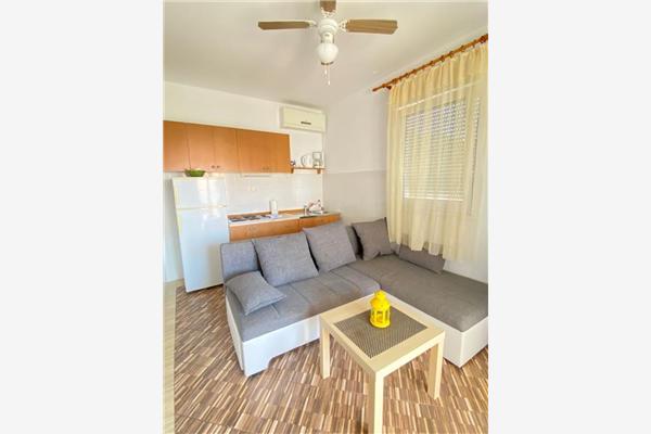 Apartment A5, for 4 persons