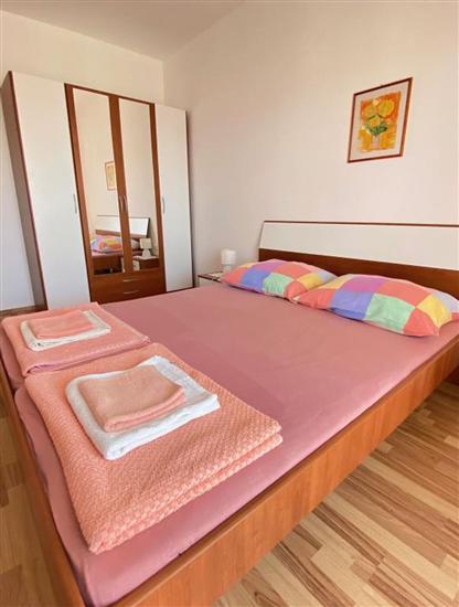 Apartment A5, for 4 persons