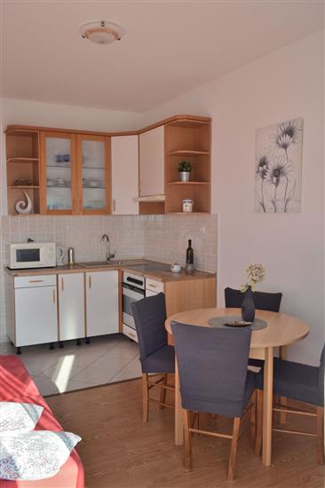 Apartment A2, for 4 persons