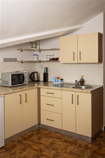 Apartment A1, for 5 persons