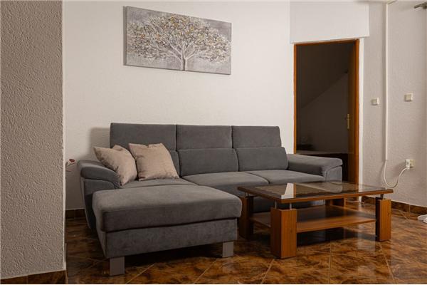 Apartment A1, for 5 persons