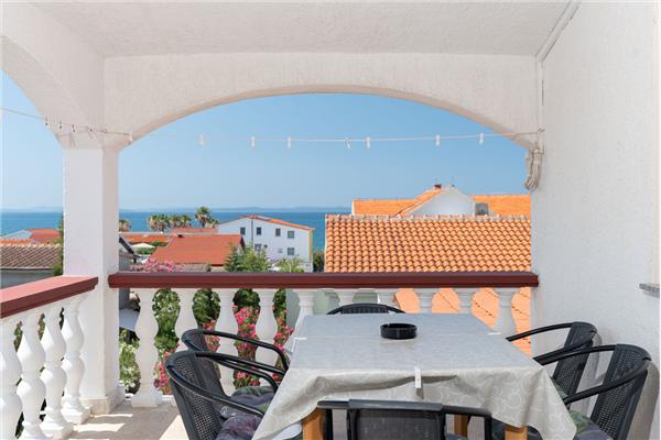 Apartment A4, for 5 persons