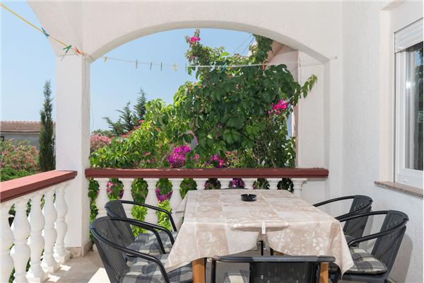 Apartment A1, for 4 persons