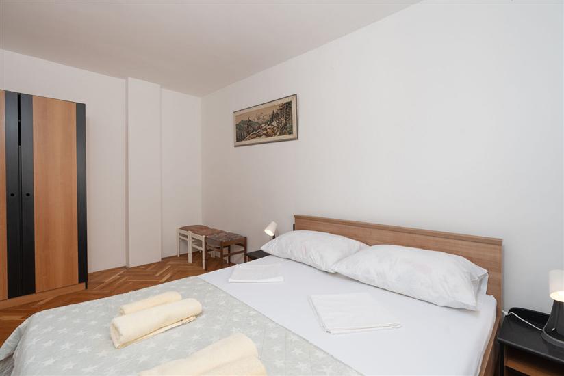 Apartment A2, for 5 persons