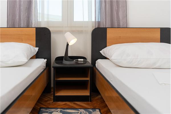 Apartment A2, for 5 persons