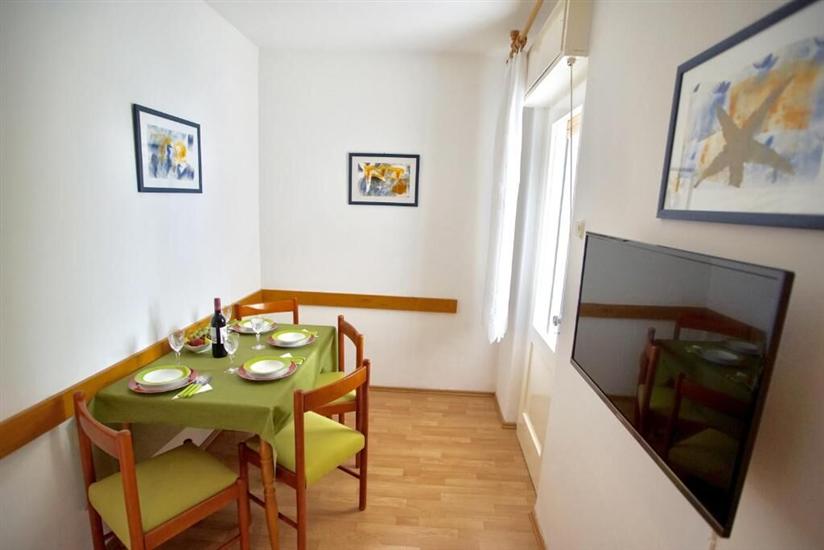 Apartment A1, for 4 persons